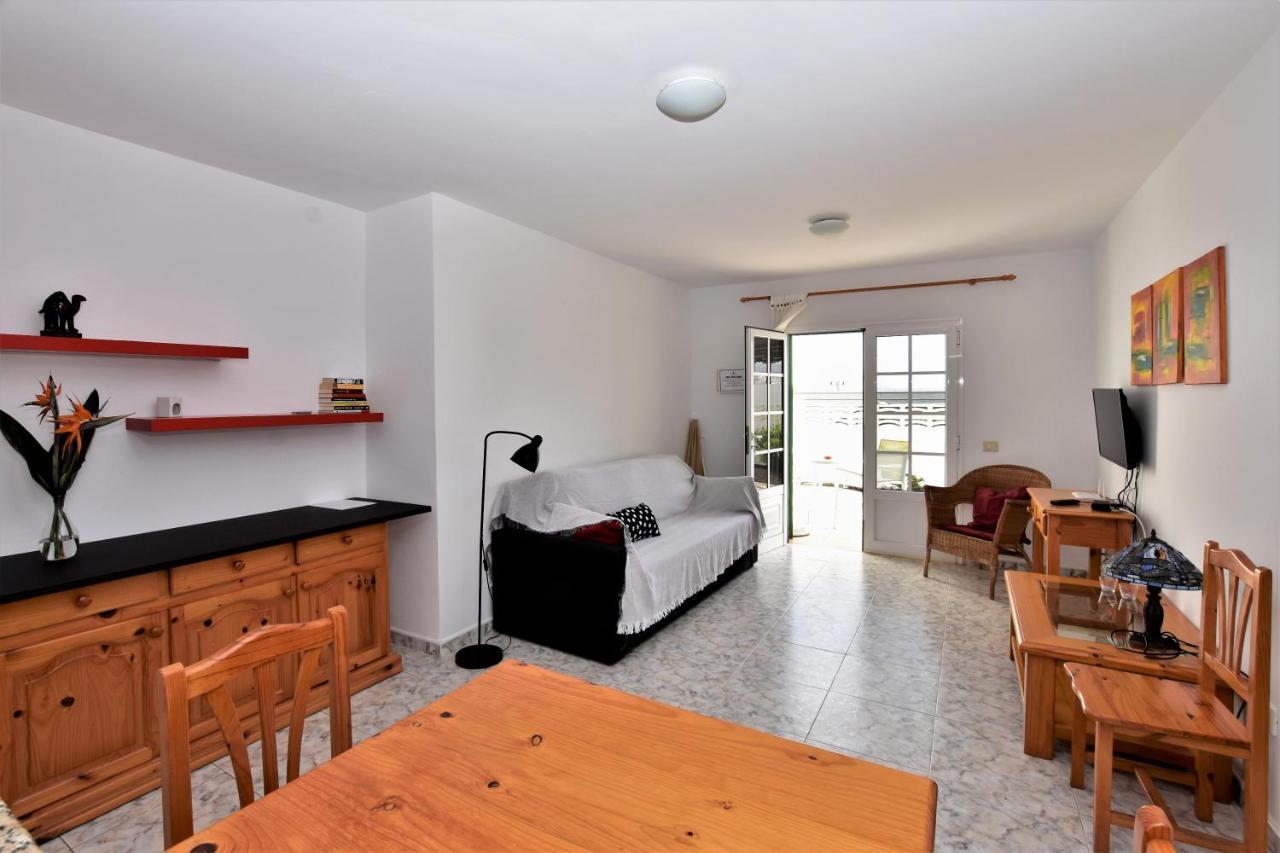 Marysol 1 Apartment With Terrace Close To The Sea Punta Mujeres Exteriör bild