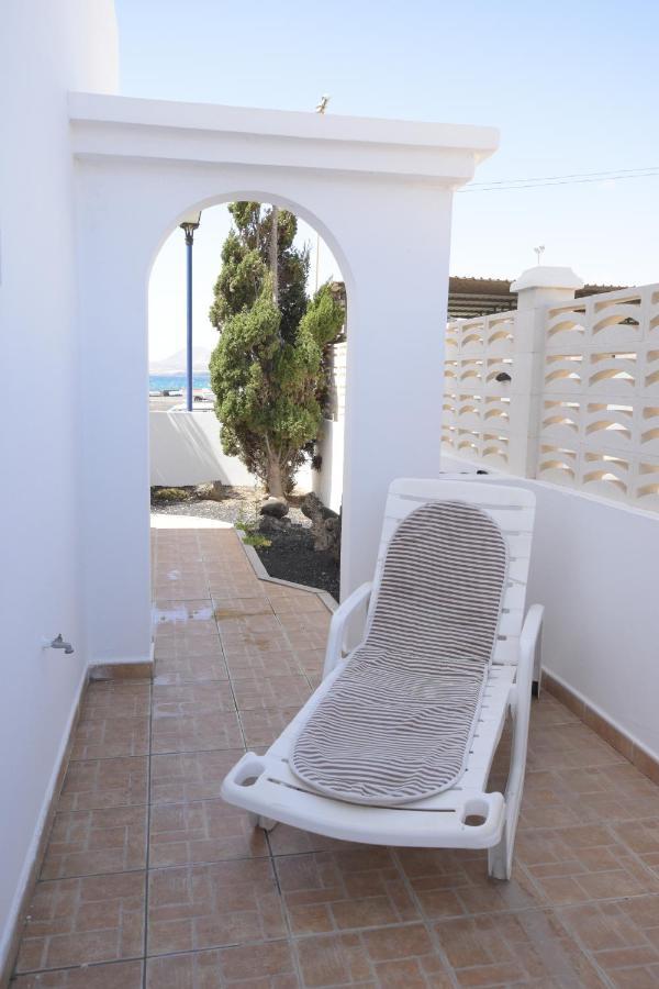 Marysol 1 Apartment With Terrace Close To The Sea Punta Mujeres Exteriör bild
