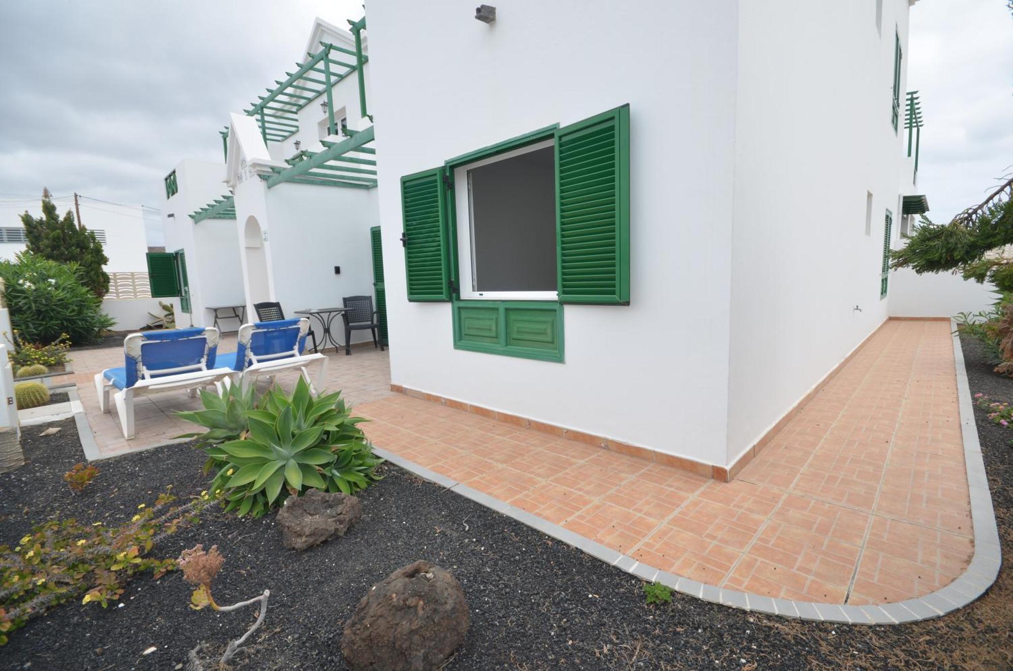 Marysol 1 Apartment With Terrace Close To The Sea Punta Mujeres Exteriör bild