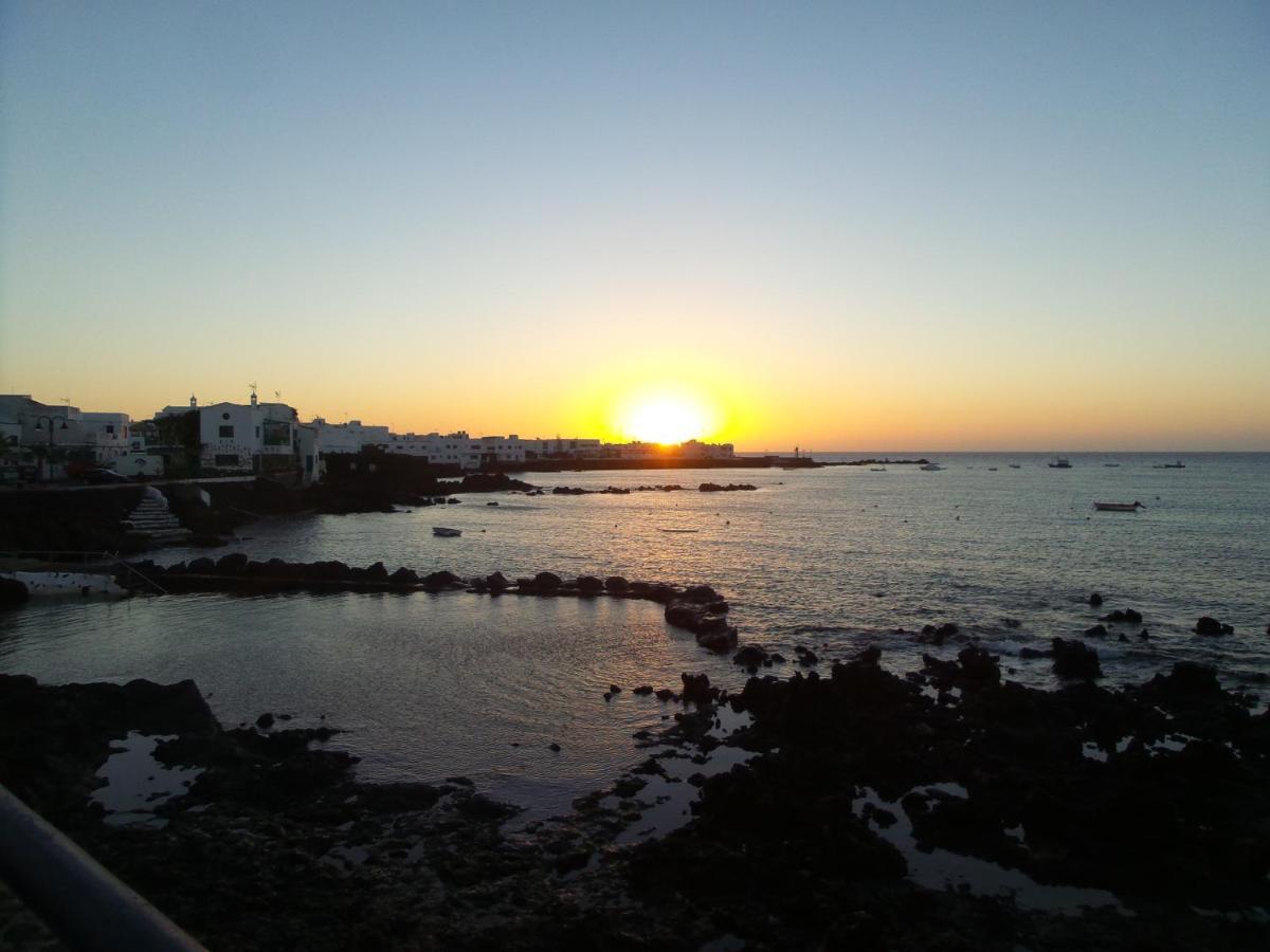 Marysol 1 Apartment With Terrace Close To The Sea Punta Mujeres Exteriör bild