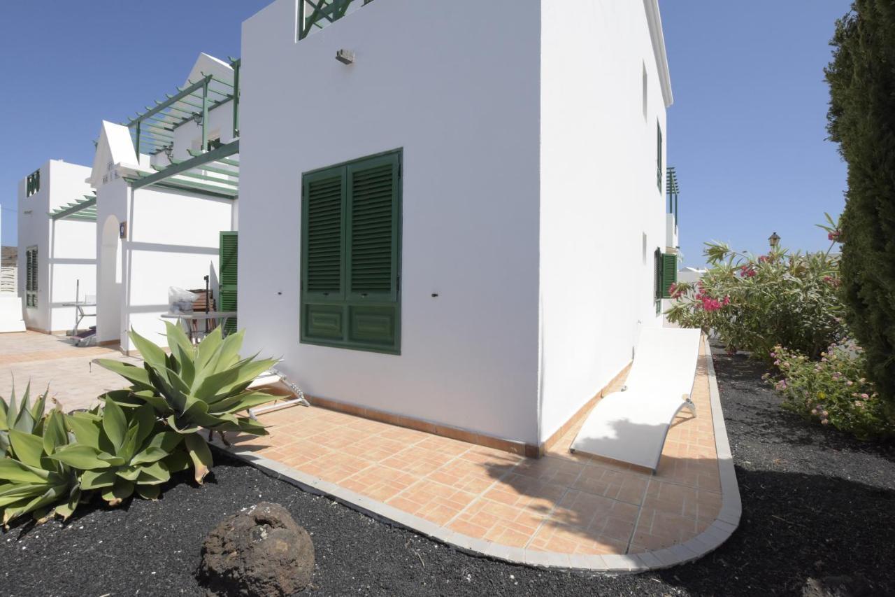 Marysol 1 Apartment With Terrace Close To The Sea Punta Mujeres Exteriör bild
